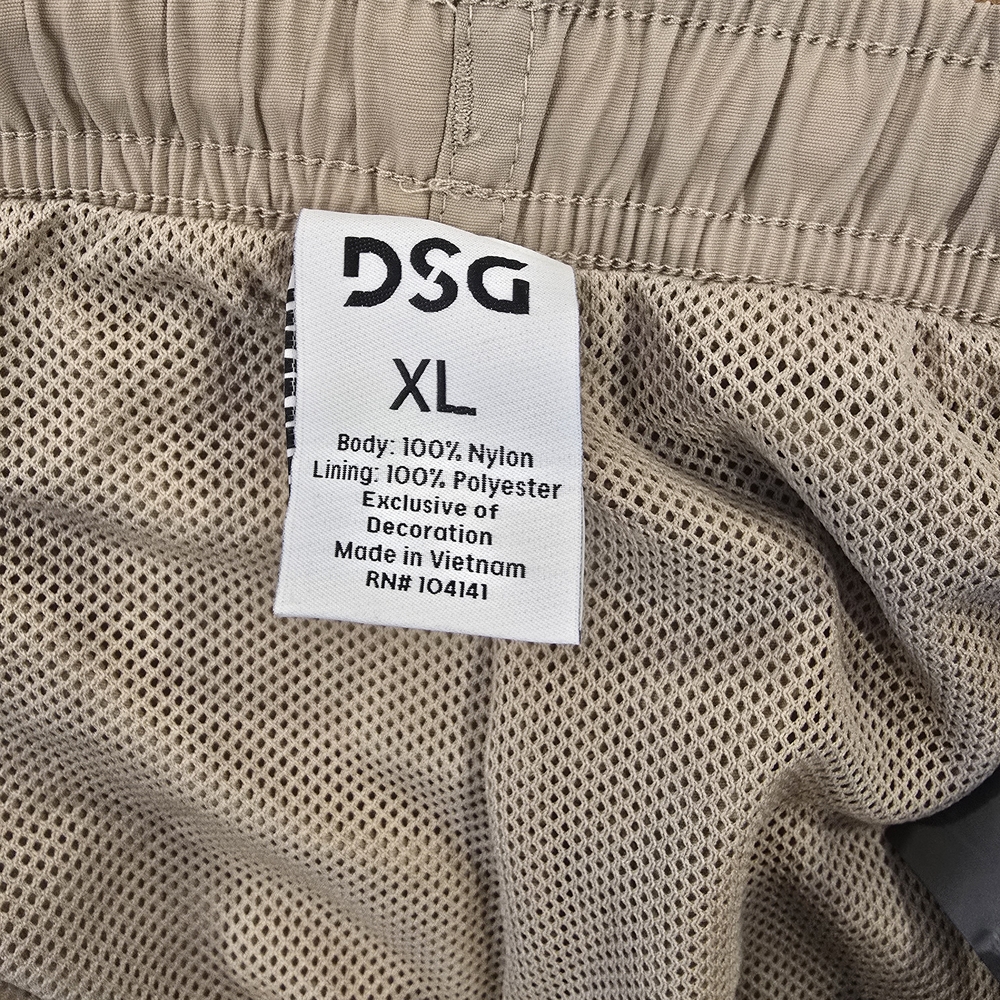 DSG Men's Beige Relax Fit Short Size xl Nwt - Picture 7 of 9